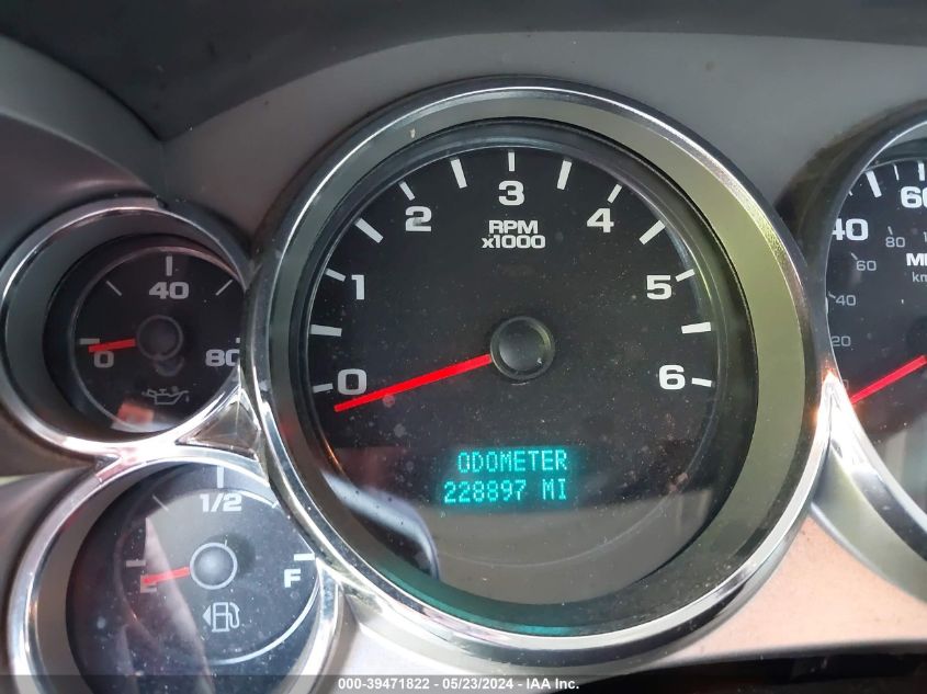 2011 Chevrolet Silverado 1500 Lt VIN: 3GCPCSE04BG334735 Lot: 39471822