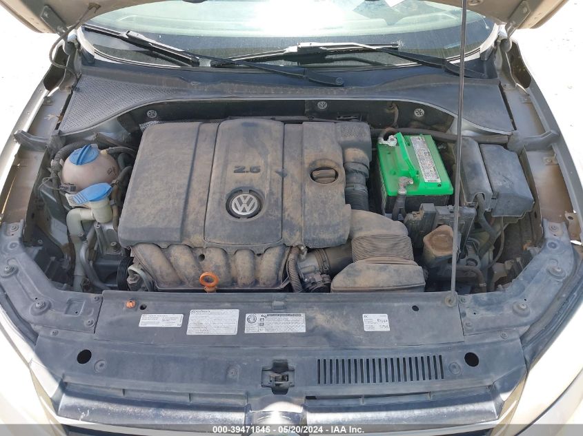 2013 Volkswagen Passat 2.5L S VIN: 1VWAP7A3XDC063836 Lot: 39471845