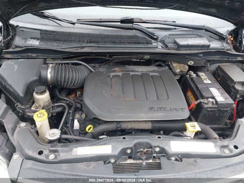 2011 Chrysler Town & Country Touring VIN: 2A4RR5DG6BR621621 Lot: 39471924