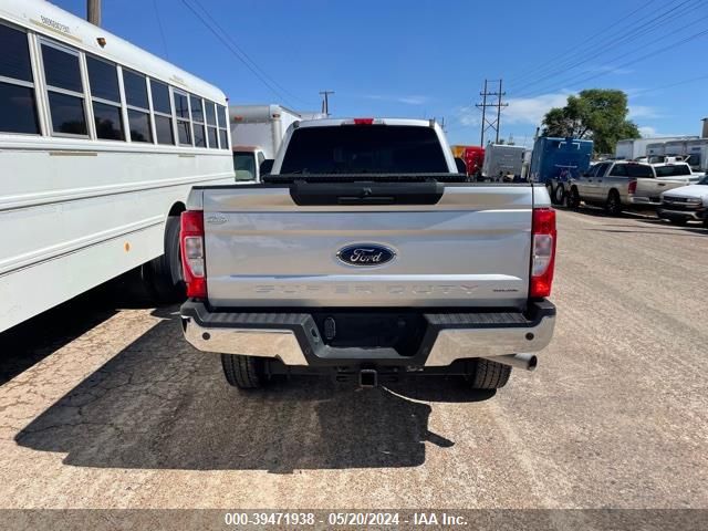 2018 Ford F-250 Xlt VIN: 1FT7X2B65JEC47168 Lot: 39471938