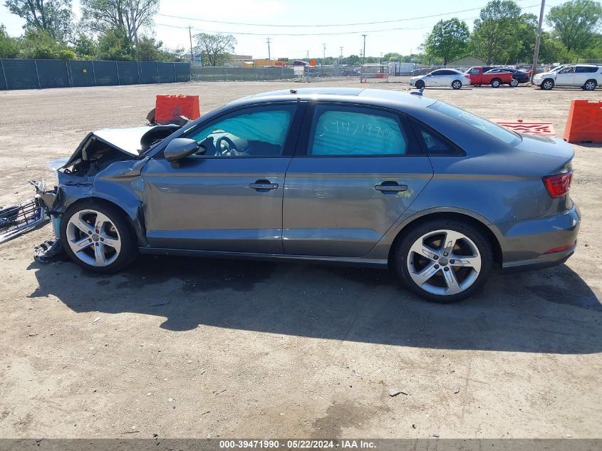 2017 Audi A3 2.0T Premium VIN: WAUAUGFF1H1027076 Lot: 39471990