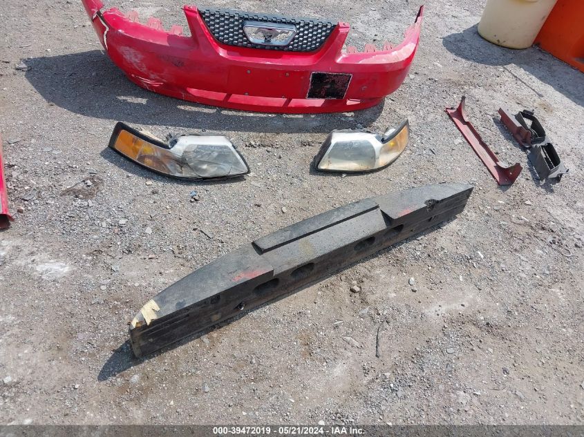 2000 Ford Mustang VIN: 1FAFP4046YF204218 Lot: 39472019