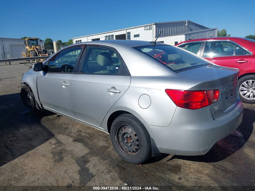 2013 KIA FORTE LX - KNAFT4A2XD5677359