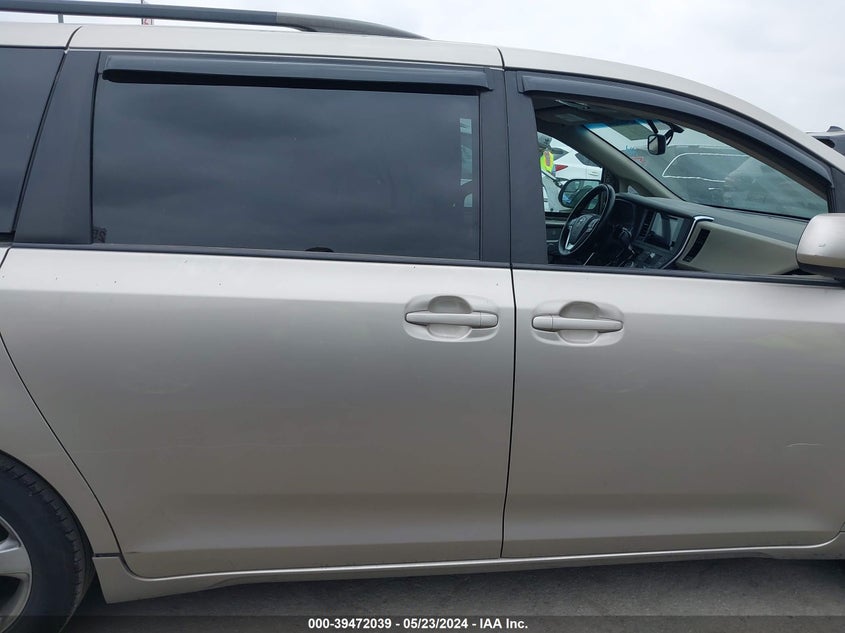 2017 Toyota Sienna Le 8 Passenger VIN: 5TDKZ3DC5HS829689 Lot: 39472039