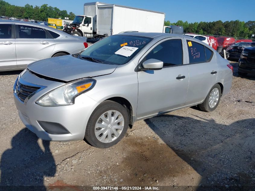 2018 Nissan Versa 1.6 S VIN: 3N1CN7AP3JL808658 Lot: 39472146