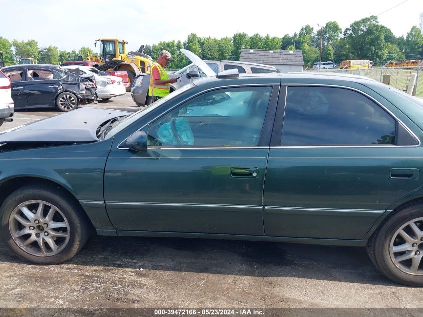 2000 Toyota Camry Xle V6 VIN: 4T1BF28K1YU951669 Lot: 39472166