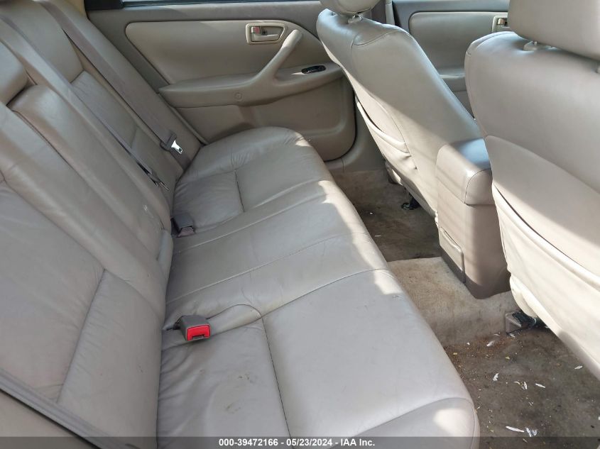 2000 Toyota Camry Xle V6 VIN: 4T1BF28K1YU951669 Lot: 39472166