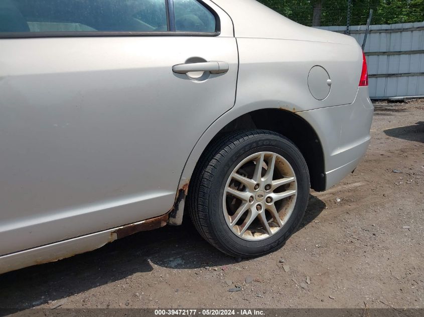 2010 Ford Fusion S VIN: 3FAHP0GA0AR180147 Lot: 39472177