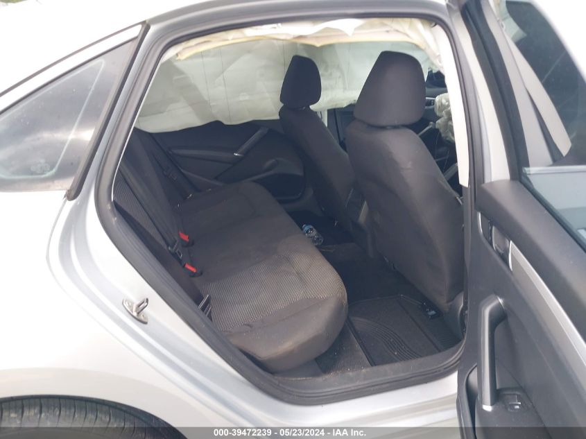 2017 Volkswagen Passat 1.8T S VIN: 1VWAT7A31HC016860 Lot: 39472239