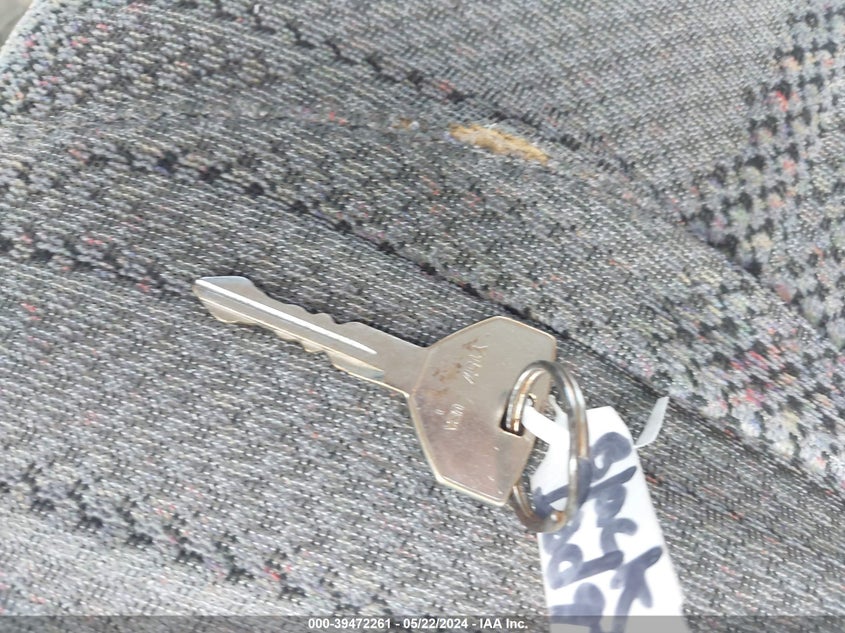 2001 Dodge Ram 1500 VIN: 1B7HC13Z71J287732 Lot: 39472261