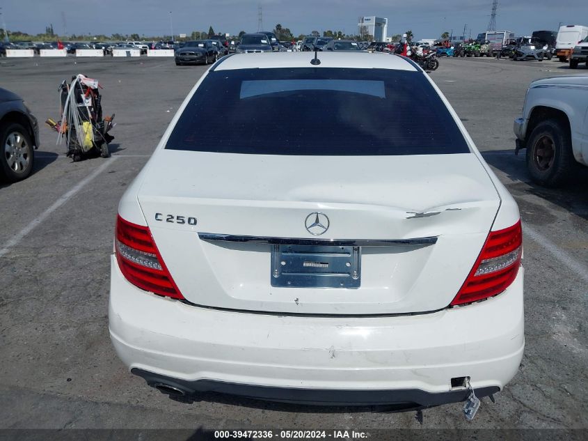 2014 Mercedes-Benz C 250 Luxury/Sport VIN: WDDGF4HB8ER314708 Lot: 39472336