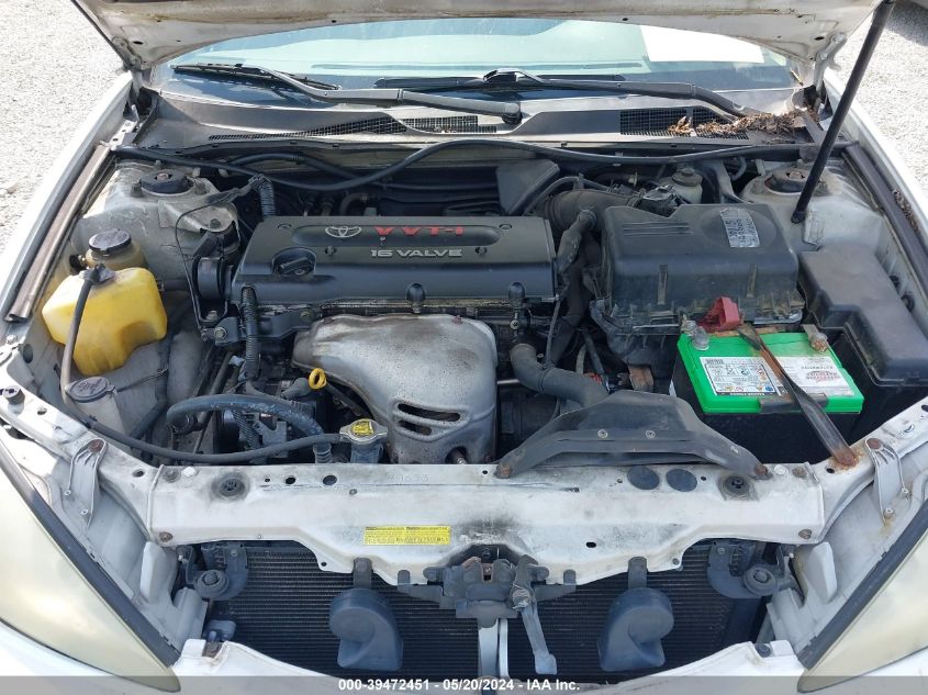 2004 Toyota Camry Le VIN: JTDBE32K940250157 Lot: 39472451