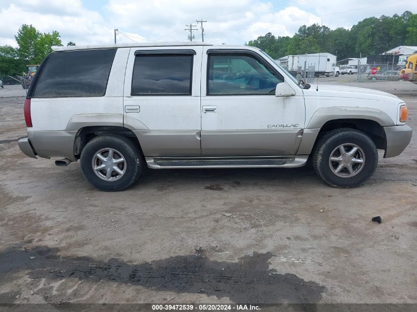 1999 Cadillac Escalade Standard VIN: 1GYEK13R9XR411932 Lot: 39472539