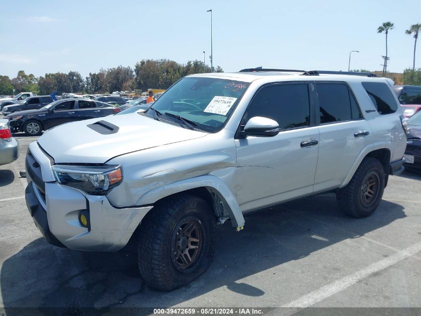 2020 Toyota 4Runner Trd Off Road Premium VIN: JTEBU5JR4L5825856 Lot: 39472659