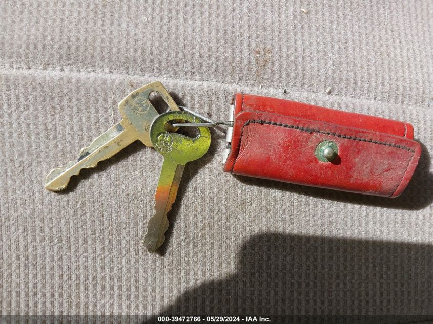 1995 Ford Taurus Gl/Se VIN: 1FALP52U2SA318968 Lot: 39472766