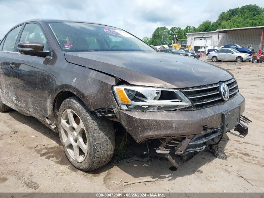 2015 Volkswagen Jetta 2.0L Tdi Se VIN: 3VWLA7AJ7FM273871 Lot: 39472889