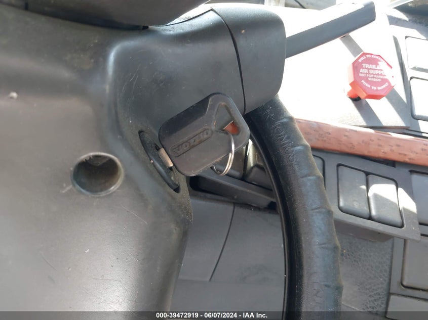 2004 Volvo Vn Vnl VIN: 4V4NC9GG04N363691 Lot: 39472919