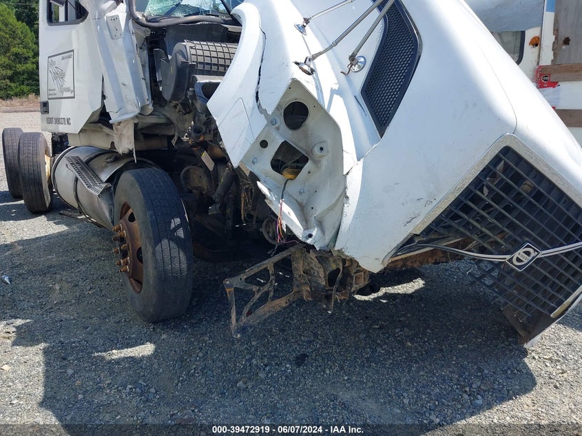 2004 Volvo Vn Vnl VIN: 4V4NC9GG04N363691 Lot: 39472919