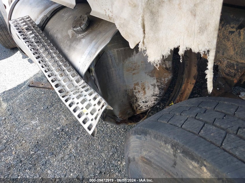 2004 Volvo Vn Vnl VIN: 4V4NC9GG04N363691 Lot: 39472919