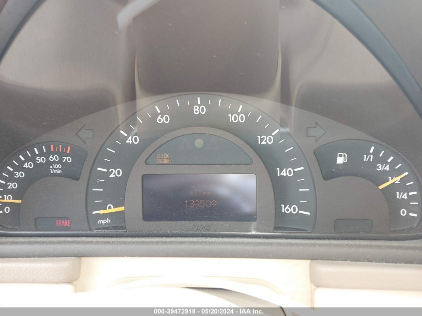 2002 Mercedes-Benz C 240 VIN: WDBRF61J52F139507 Lot: 39472918