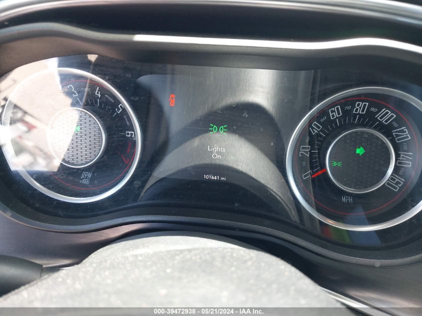 2015 Dodge Challenger Sxt VIN: 2C3CDZAG8FH855782 Lot: 39472938