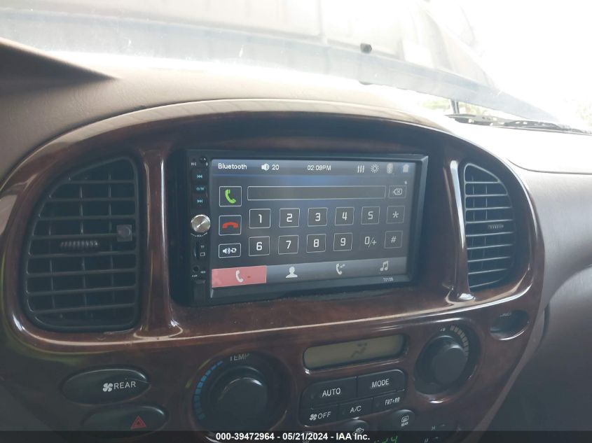 2004 Toyota Sequoia Sr5 V8 VIN: 5TDBT44A34S213506 Lot: 39472964