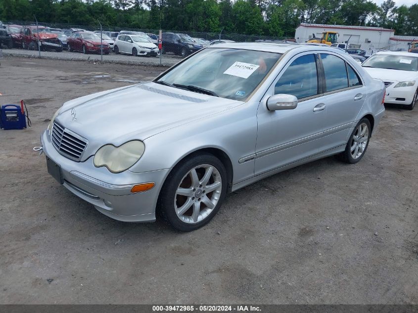 2004 Mercedes-Benz C 230 Kompressor Sport/Sport VIN: WDBRF40J14F466592 Lot: 39472985