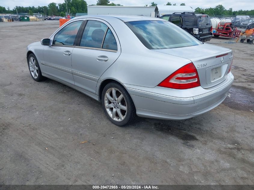 2004 Mercedes-Benz C 230 Kompressor Sport/Sport VIN: WDBRF40J14F466592 Lot: 39472985