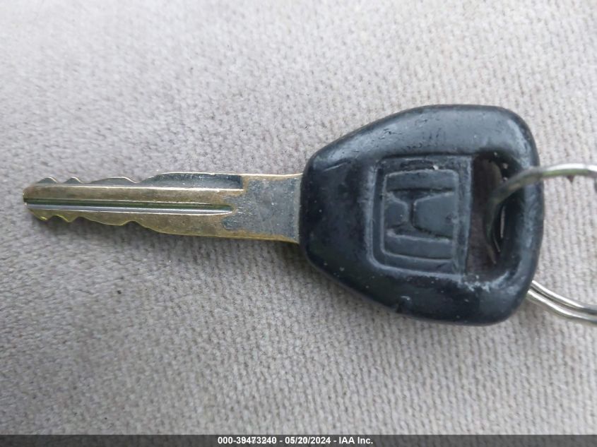 2000 Honda Accord 2.3 Lx VIN: JHMCG6658YC015076 Lot: 39473240