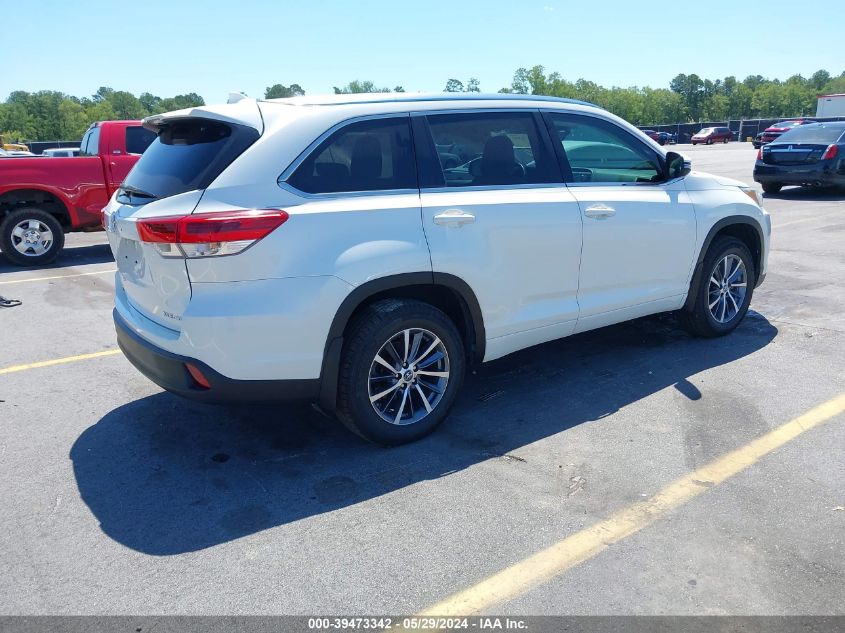 2018 Toyota Highlander Xle VIN: 5TDJZRFH2JS561309 Lot: 39473342