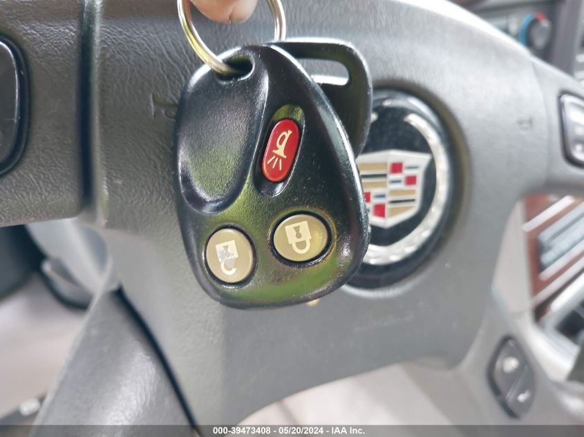 2004 Cadillac Escalade Standard VIN: 1GYEK63N44R239458 Lot: 39473408