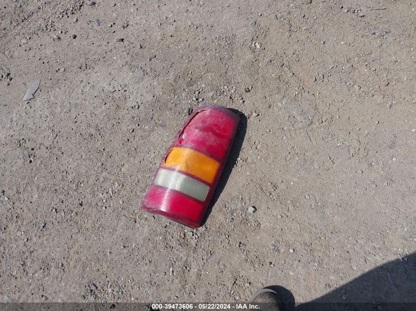 1999 Chevrolet Silverado 1500 VIN: 1GCEC14W0XZ198179 Lot: 39473606