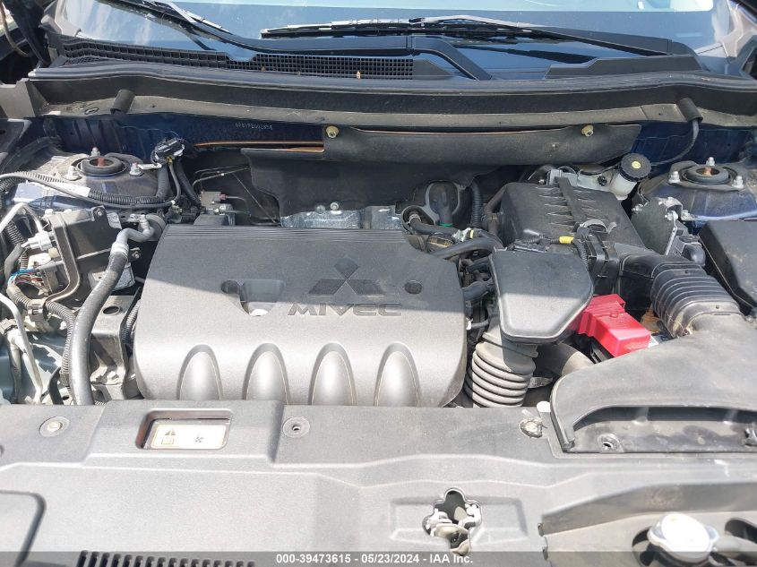 2015 Mitsubishi Outlander Se VIN: JA4AD3A33FZ002858 Lot: 39473615