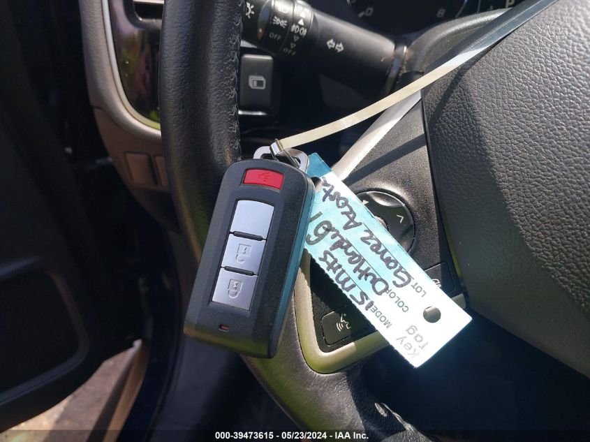 2015 Mitsubishi Outlander Se VIN: JA4AD3A33FZ002858 Lot: 39473615