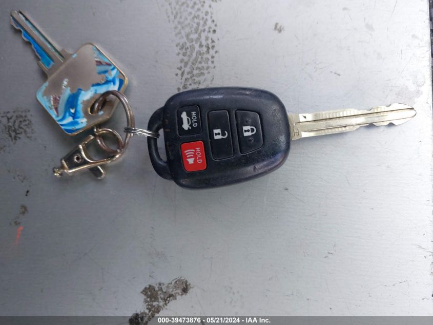 2015 Toyota Corolla S Plus VIN: 5YFBURHE7FP275641 Lot: 39473876