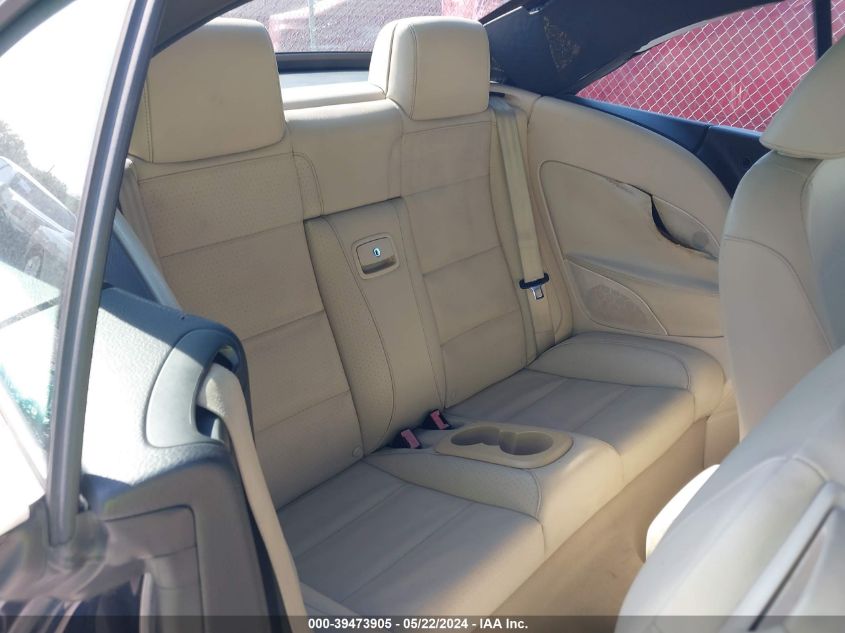 2011 Volkswagen Eos Komfort VIN: WVWBW7AH6BV004404 Lot: 39473905