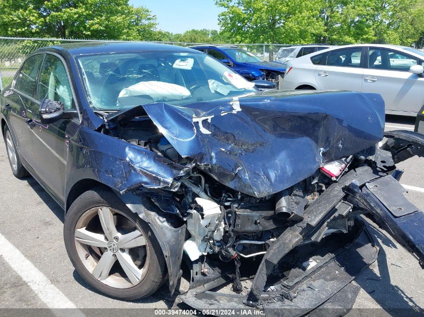 2015 Volkswagen Passat 1.8T Limited Edition VIN: 1VWAT7A38FC107928 Lot: 39474004