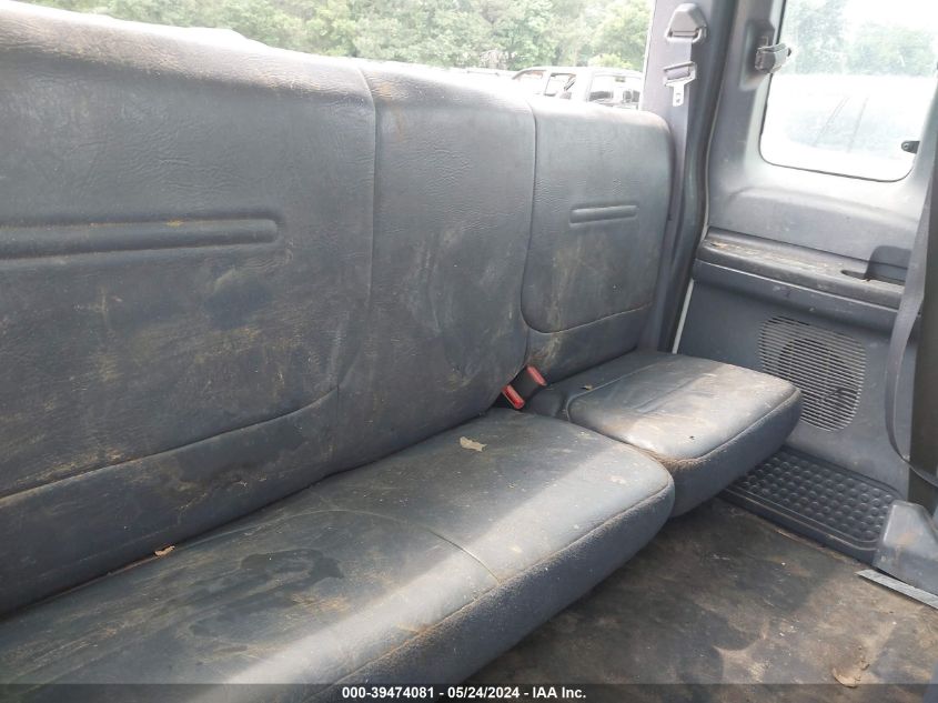 2001 Ford F-250 Lariat/Xl/Xlt VIN: 1FTNX20LX1EC00010 Lot: 39474081