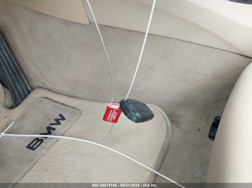 2007 BMW 328I VIN: WBAVA37507NL13808 Lot: 39474146