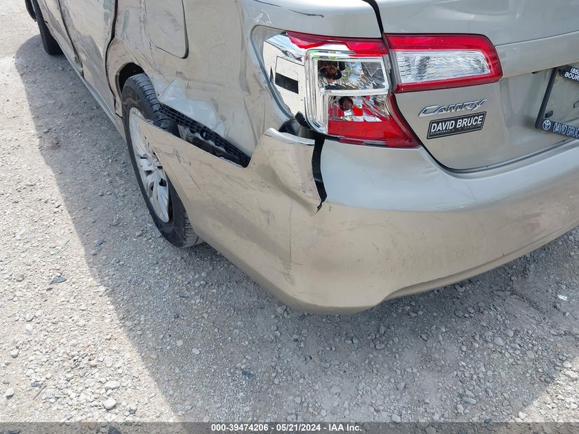 2014 Toyota Camry Le VIN: 4T1BF1FK5EU786606 Lot: 39474206