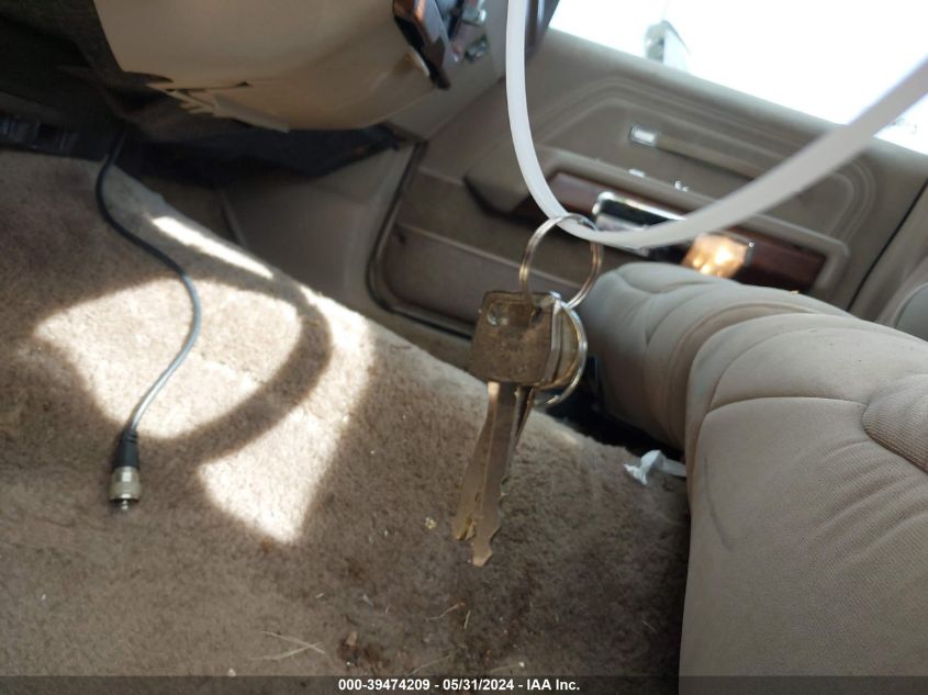 1989 Ford Crown Victoria Lx VIN: 2FABP74F4KX215015 Lot: 39474209