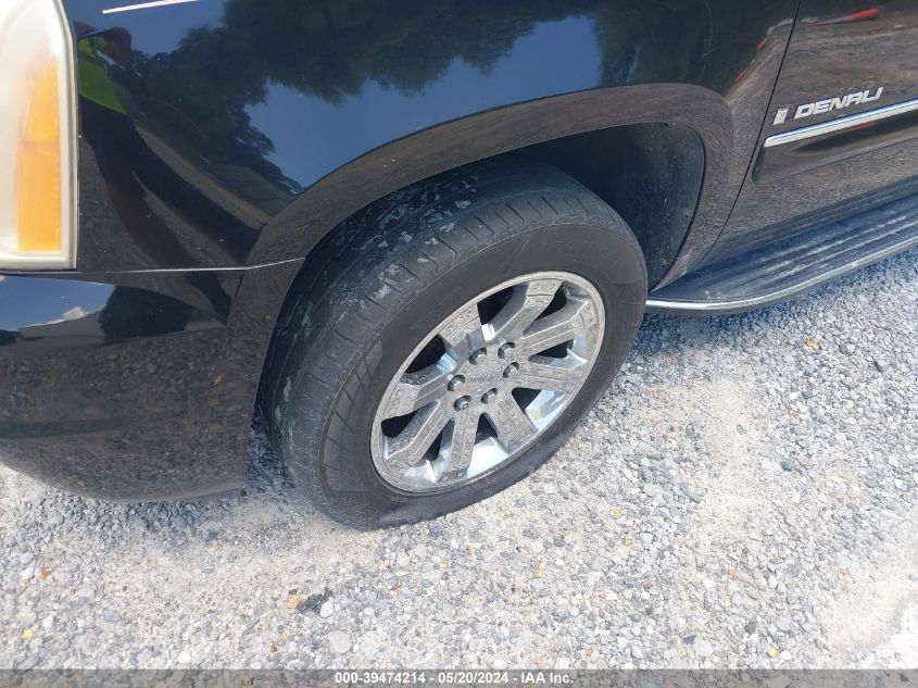 2008 GMC Yukon Denali VIN: 1GKFK63828J215592 Lot: 39474214