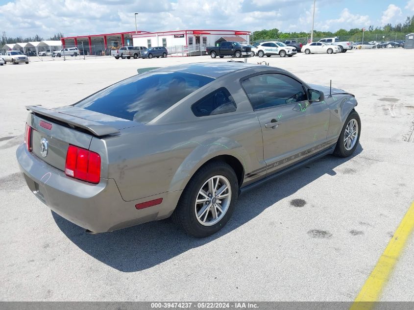 2005 Ford Mustang V6 Deluxe/V6 Premium VIN: 1ZVFT80N655178594 Lot: 39474237