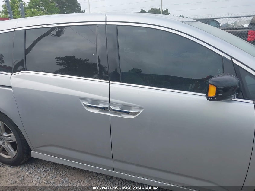 2013 Honda Odyssey Touring/Touring Elite VIN: 5FNRL5H92DB069505 Lot: 39474295