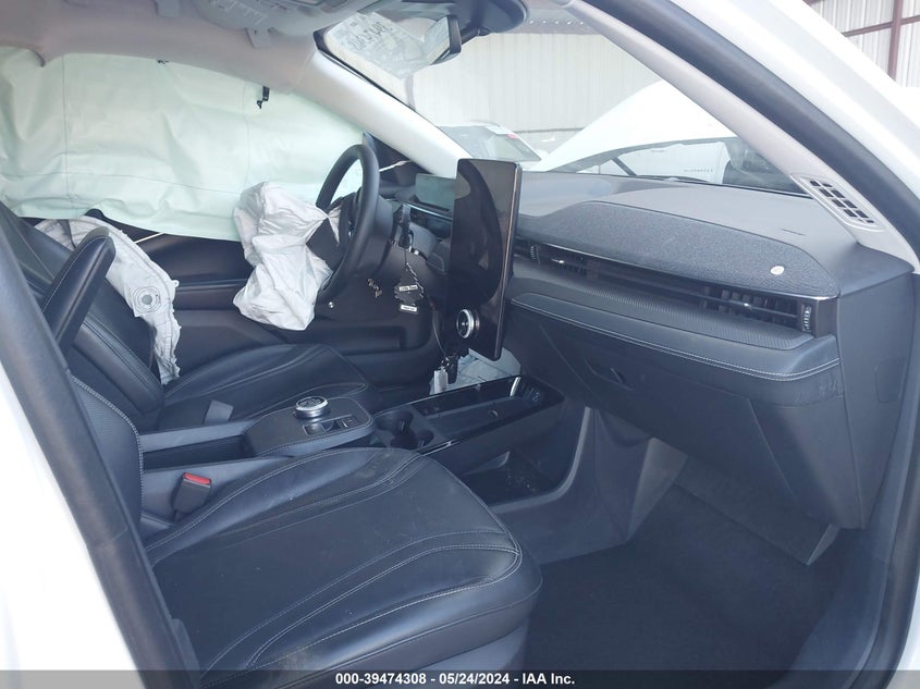 2021 Ford Mustang Mach-E Premium VIN: 3FMTK3SS8MMA35715 Lot: 39474308