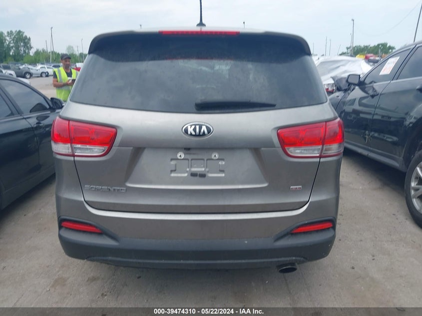 2018 Kia Sorento 2.4L L VIN: 5XYPG4A32JG408893 Lot: 39474310