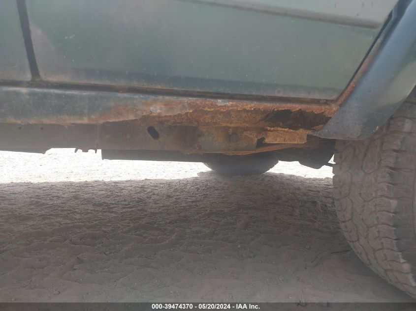 1999 Jeep Cherokee Classic/Sport VIN: 1J4FF68S2XL529485 Lot: 39474370