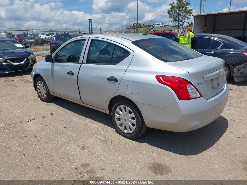 2012 Nissan Versa 1.6 S VIN: 3N1CN7AP7CL826633 Lot: 39474453