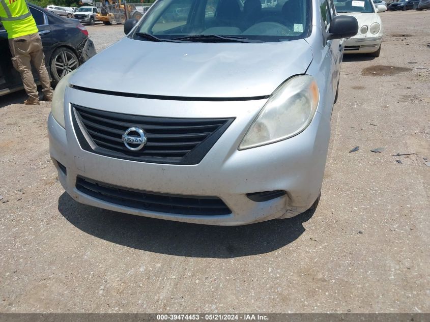 2012 Nissan Versa 1.6 S VIN: 3N1CN7AP7CL826633 Lot: 39474453