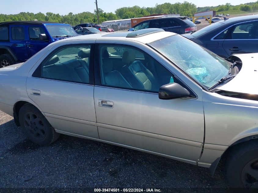 2000 Toyota Camry Le V6 VIN: 4T1BF28K5YU096684 Lot: 39474501